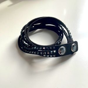 Black Swarovski bracelet wrap adjustable